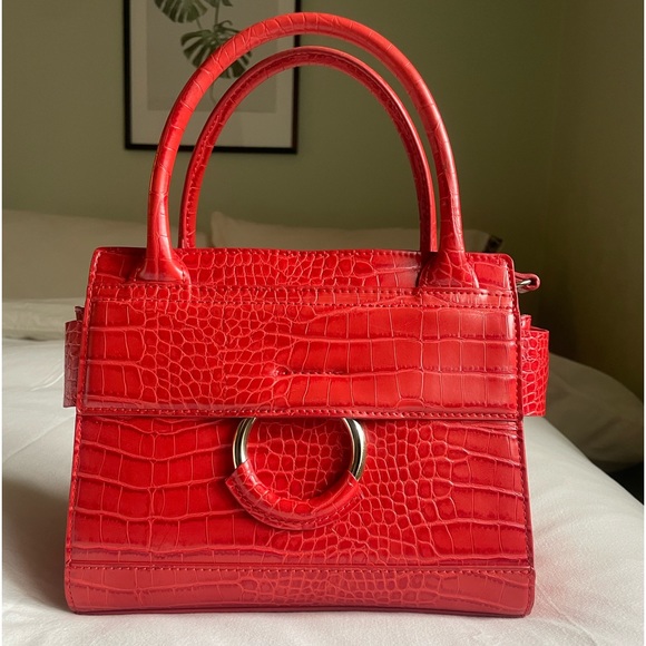 Sam Edelman Handbags - Sam Edelman Croc effect Purse